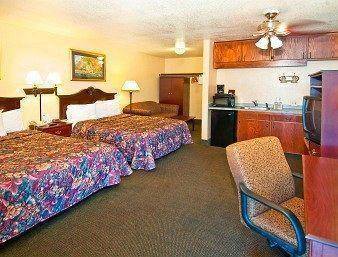 Days Inn ノーマン エクステリア 写真